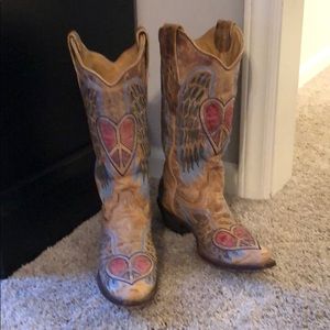 Corral cowboy boots